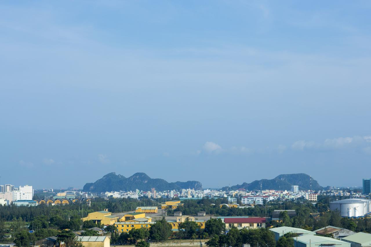 Le Indochina Hotel & Beach Da Nang City Exterior foto